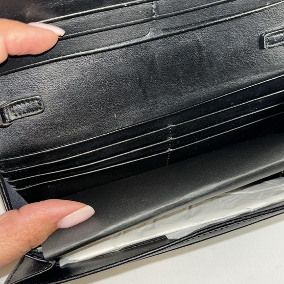 EUC FENDI Chain Wallet with full inclusion - Picture 7 of 14